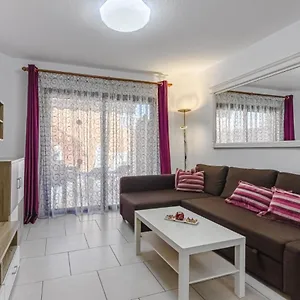 Apartment Los Cristianos Royal Gardens, Playa de las Americas (Tenerife)